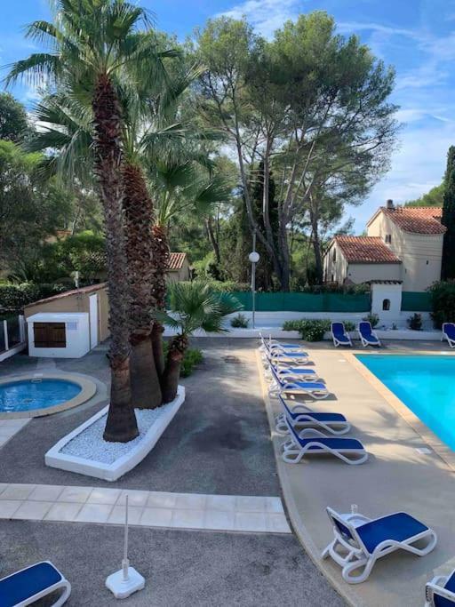 Les Appartements De La Marina Sanary-sur-Mer Εξωτερικό φωτογραφία