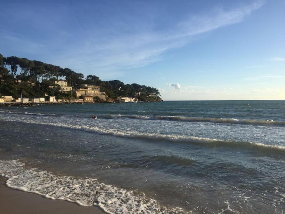 Les Appartements De La Marina Sanary-sur-Mer Εξωτερικό φωτογραφία