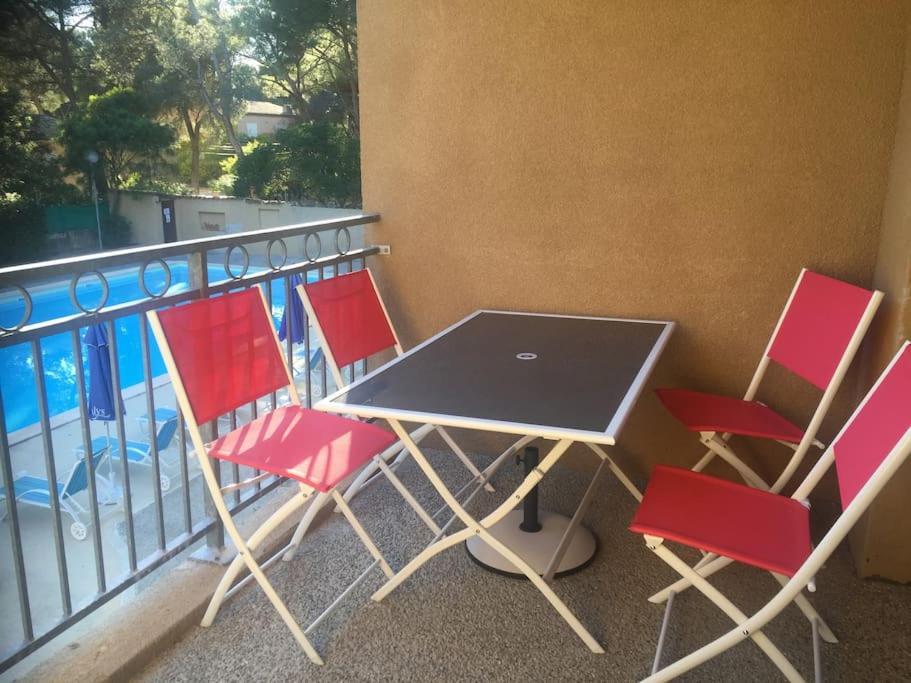 Les Appartements De La Marina Sanary-sur-Mer Εξωτερικό φωτογραφία