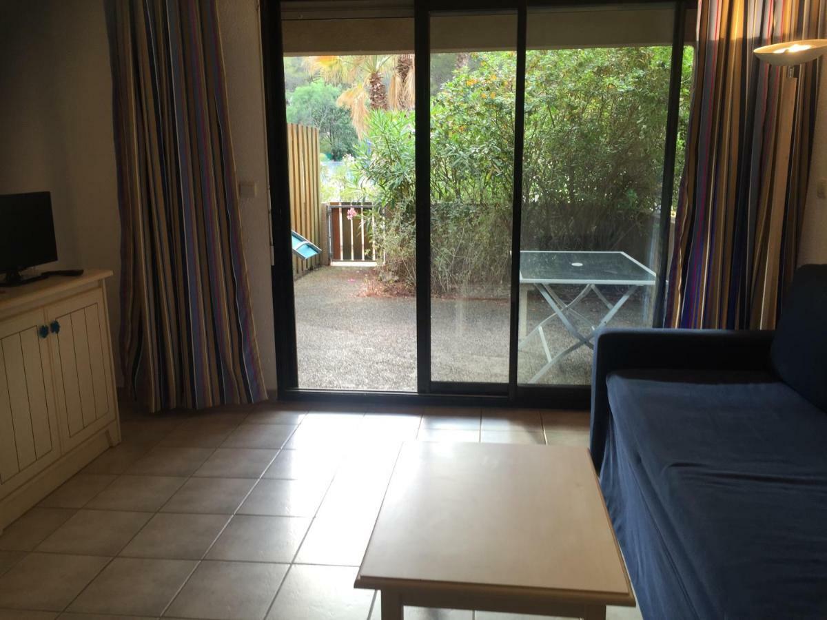 Les Appartements De La Marina Sanary-sur-Mer Εξωτερικό φωτογραφία